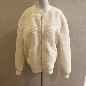 ZYIA Off-White Teddy Jacket women’s size large